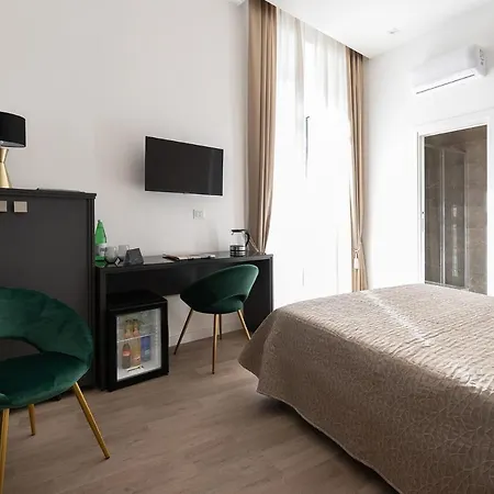 Fj Bianco 4* Nápoly